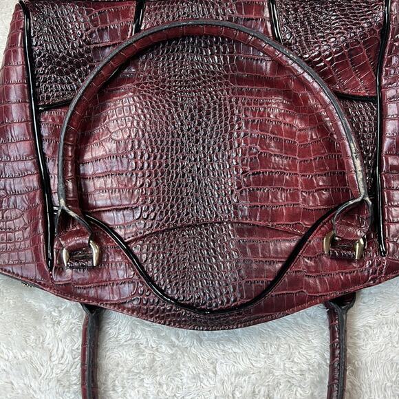 Stauer oxblood faux leather croc embossed alligator shoulder bag - Picture 11 of 11
